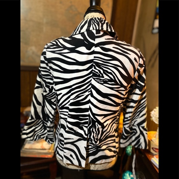 Rafaella tiger print jacket in new condition - Picture 8 of 14